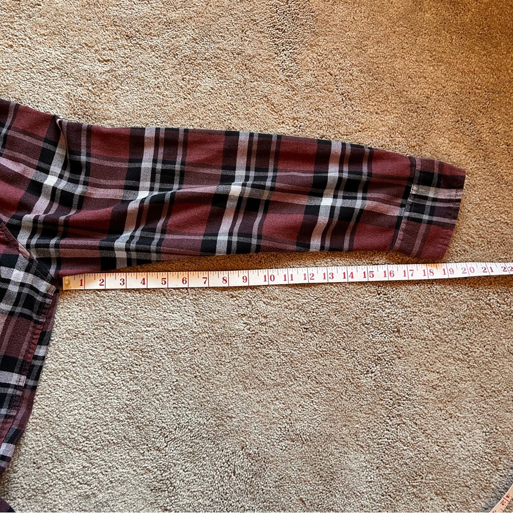 Vans Burgundy and Black Plaid Casual Shirt Grunge Dark Plaid - Picture 8 of 8